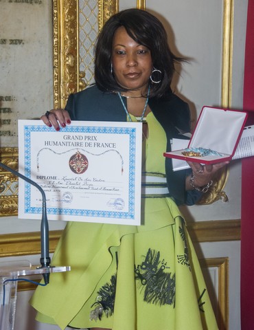 IJE-Prix Humanitaire206- Chantal Biya